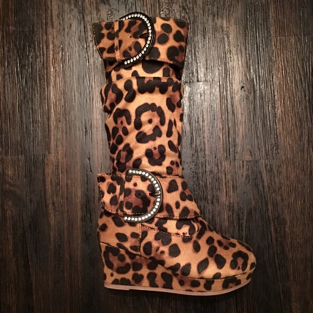 Brand New Leopard Slouch Boot Girls Toddler Sz 9